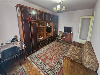 APARTAMENT 3 CAMERE 65 MP PLUS LOGGIE 5 MP OCAZIE UNICA!!!